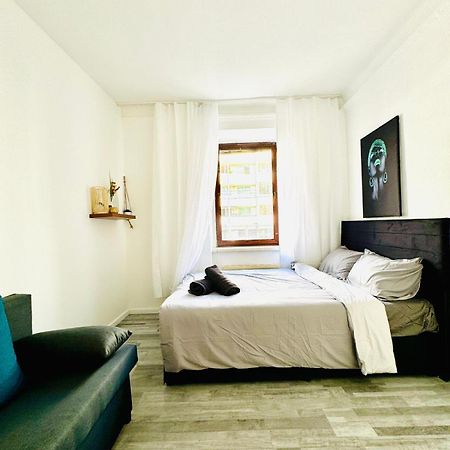 Very Spacious Apartment For Up To 7P With Great Location Wiedeń Zewnętrze zdjęcie