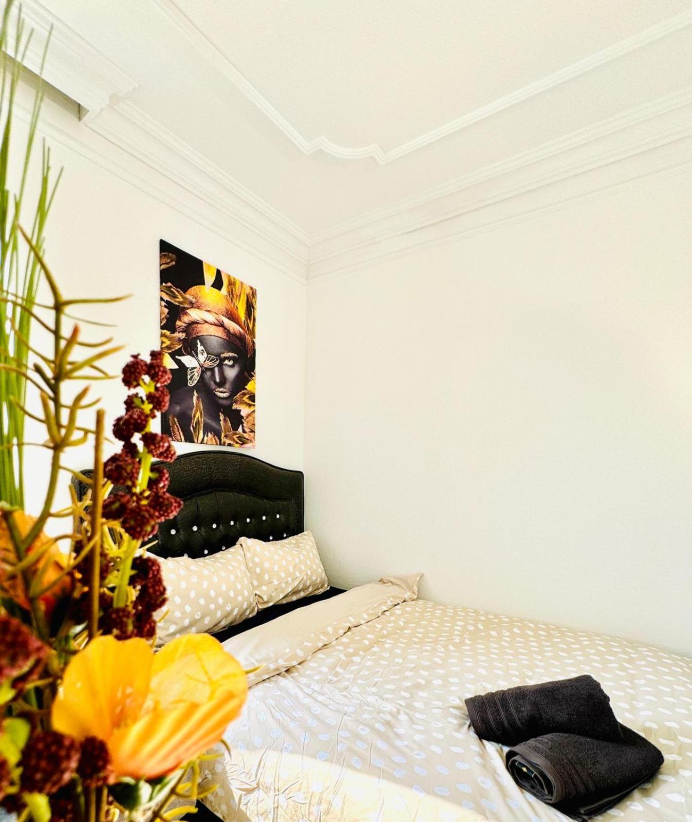 Very Spacious Apartment For Up To 7P With Great Location Wiedeń Zewnętrze zdjęcie