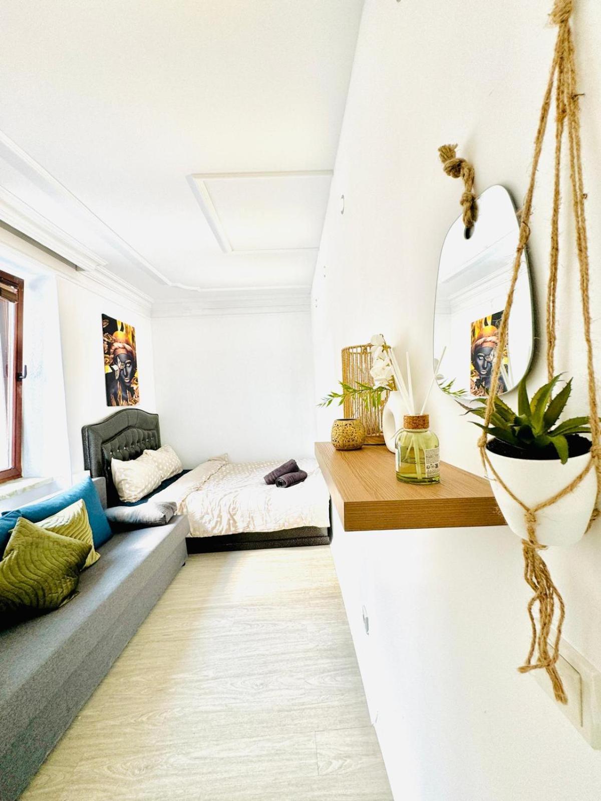 Very Spacious Apartment For Up To 7P With Great Location Wiedeń Zewnętrze zdjęcie