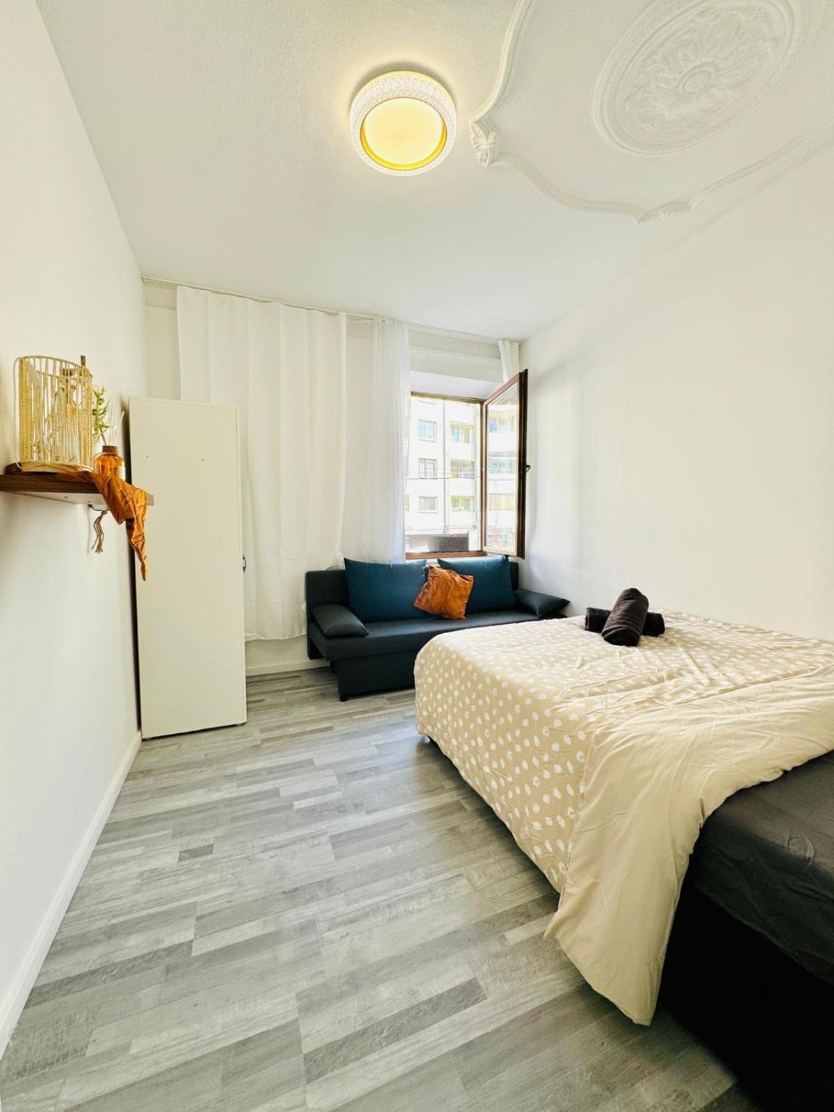 Very Spacious Apartment For Up To 7P With Great Location Wiedeń Zewnętrze zdjęcie