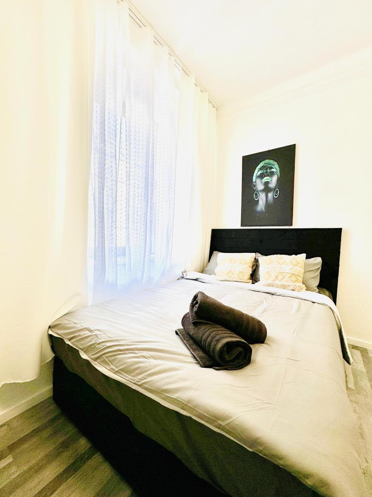 Very Spacious Apartment For Up To 7P With Great Location Wiedeń Zewnętrze zdjęcie