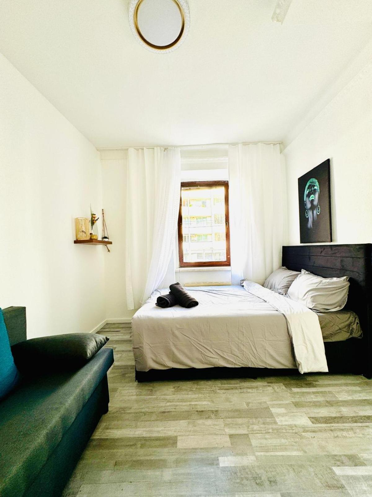 Very Spacious Apartment For Up To 7P With Great Location Wiedeń Zewnętrze zdjęcie